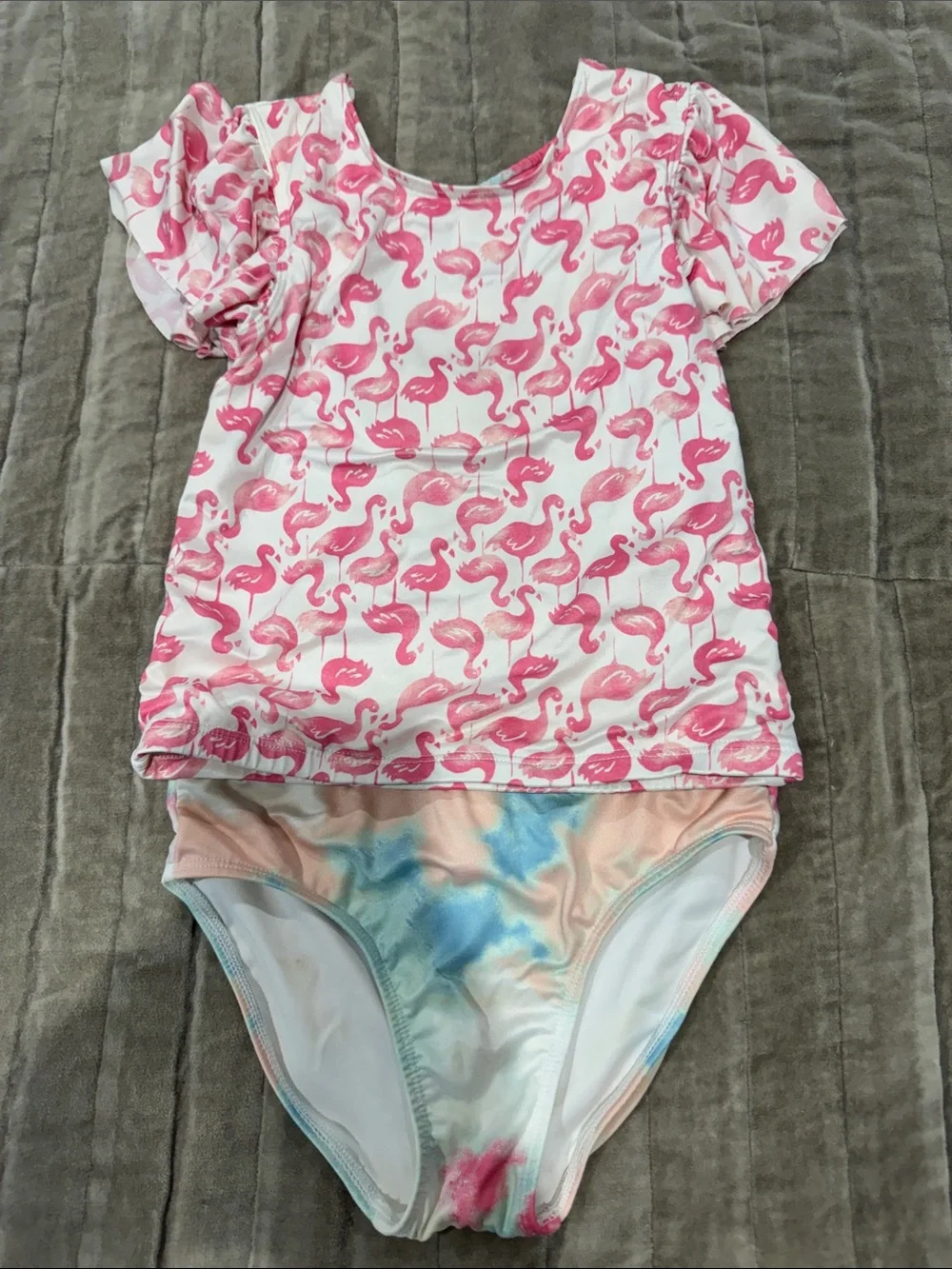 Girls Mixed Swim Set - Blue Daisy Skirted Tankini & Pink Flamingo Rash Guar size